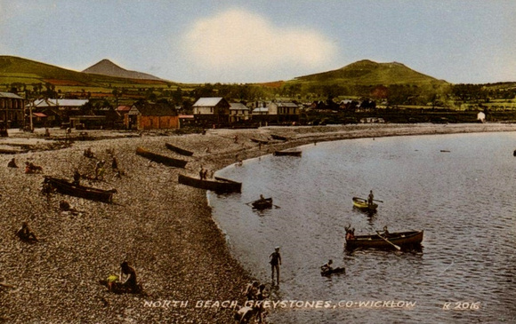 Greystones-Harbour-postcard-2-Sean-Tierney (800x503)