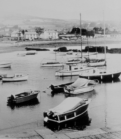 The-Harbour-1980-Source-Derek-Paine-896x1024-896x1024 (700x800)