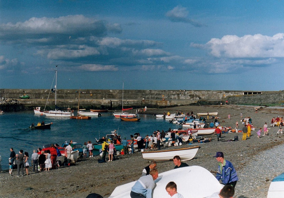 Harbour Fishing Contest 1980s. Pic John Finnegan