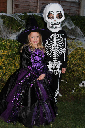 Darcey & Tyler Ferguson and their homemade wonders Halloween Hamper Comp Victoria Burton 29OCT20