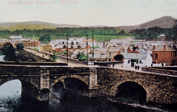 Bray Archives NOV17 The Horse River postcard
