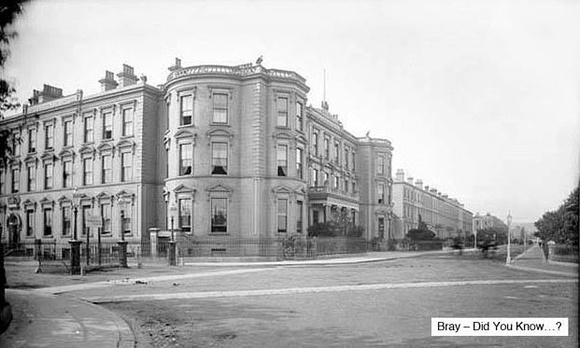 The-now-deceased-International-Hotel-on-Quinsborough-Rd-c-1892-Source-Bray-Did-You-Know-621x373-621x373
