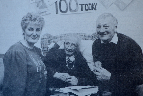 Hilda Constance Hillas-Allen - one of the Windgates' Fox family - turns 100, with Muriel & David Fox 1994 Bray People 1