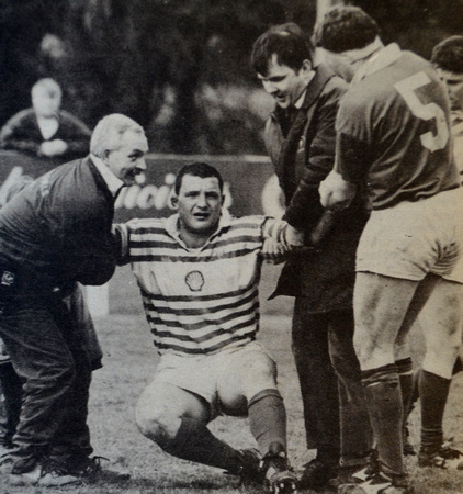 Nick Popplewell gets a little help from John Whiston & Dr Brendan Cuddihy 1994 Bray People 1