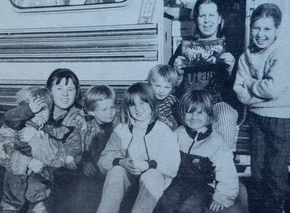 Kathleen Ward & her kids Tom, Joseph, Willie, Kathleen, Diane, Elizabeth & Maggie May with their Glenroe autographs 1994 Bray People July To December
