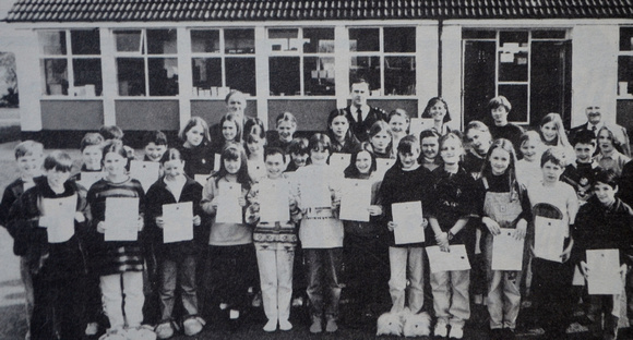 St Patrick's National School kids get their Junior Wardens certs 1995 Bray People