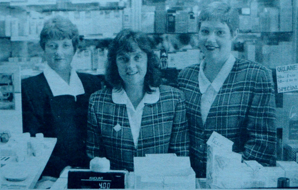 Rita O'Brien, Liz McInerney & Karen O'Reilly get the drugs ready at Roche's chemists 1995 Bray People July to December