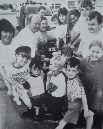 The Kilcoole Charity Van Pull gets underway 1995 Bray People