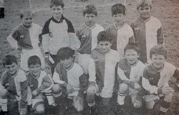 Triumphant Greystones Under 8s after defeating St Fergals 1997 Bray People