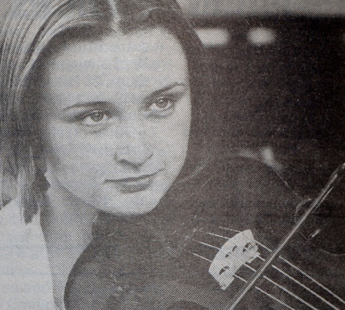 Greystones Youth Orchestra's Aoife Sherwin plays her shrunken cello 1997 Bray People