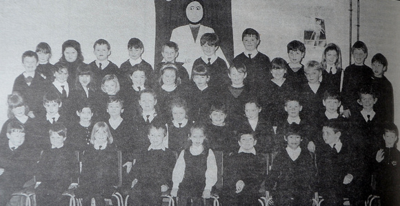 Laurence School kids qualify for the Slodagh drama & choir competition 1998 Bray People