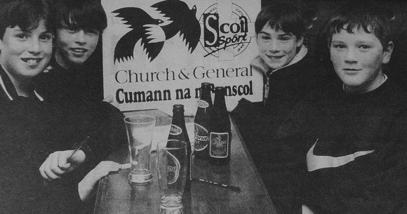 Kilcoole lads Steward McManus, Andy Quinn, Shane Byrne & Chris Conway at the Wicklow GAA school quiz 1998 Bray People