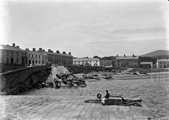 The-Promenade-Greystones-Pic-The-Eason-Collection-Olde-Days-1024x730-1024x730