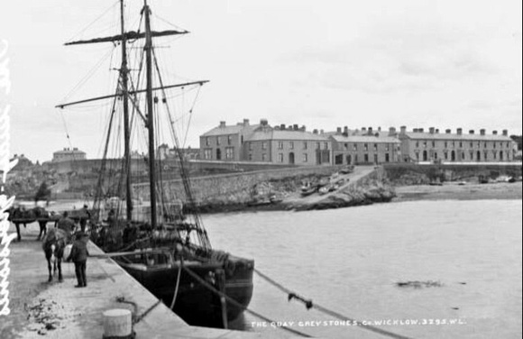 The-Quay-Unloading-The-Coal-Greystones-The-Lawrence-Collection-768x498-768x498