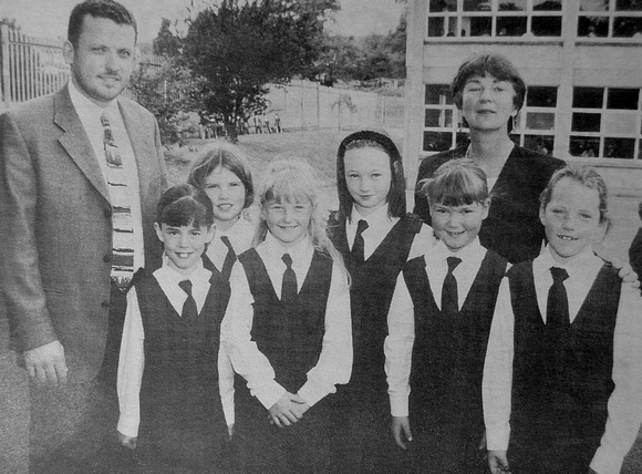 Principal Damien O'Sullivan & teacher Mary Cotter welcome Mairead Finnegan, Maura Dee, Tara Crinnion, Alison Cooke, Christina Clerkin & Clare Wildes to St Kevin's 1998 Bray People