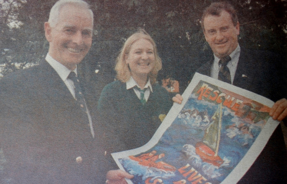 RNIL poster winner Pamela Johnston with Michael Short & John Flood 1999 Bray People
