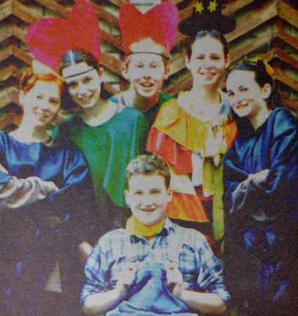 St David's Wizards of Oz Michael Chestnutt, Anne-Marie Griffin, Niamh Fortune, Sarah Gilligan, Karyn O'Brien & Niamh Dolan 1999 Bray People