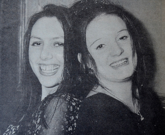 Lynn Barrett & Louise Hatton at Benigan's New Year's Eve Party 1998 Bray People