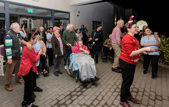 Santa In Kilcoole MON16DEC24 Chris Dobson 1