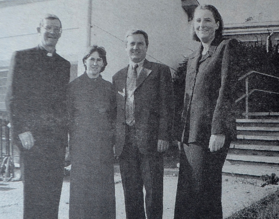 Bishop Drenna, Eamon O'Muircheartaigh, Jane Kelly & Catherine Coveney prepare to go on the lash 1999 Bray People