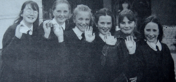 Margaret O'Keefe, Aoife Manahan, Angelina Farrelly, Catherine Clear, Christina Aivalikli & Kathy Hassell show off their Arts winner badges 1999 Bray People