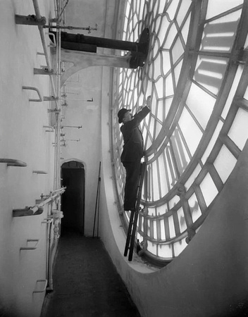 big ben clock clocks forward backward time london mechanism