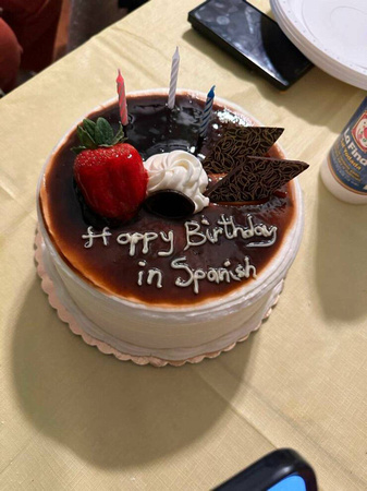 birthday cake bakery spanish writing fail