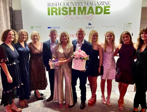 Irish Country Magazine Awards 2023 Gift Brooke & Shoals 6OCT23 4