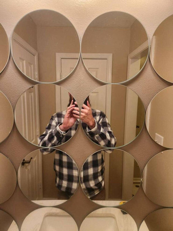 mirrors selfies bathroom interior design social media influencers