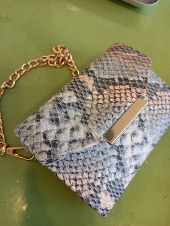 Found Purse at Lorient Gift 11SEPT21
