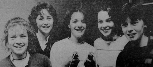 Darrele Griffin, Ann McKiernan, Schira Donnelly, Fenella Garvey & friend Feb 1985 Bray People #1 (800x353)