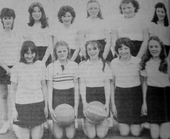 St David's Minor A Basketball team April 1985 Bray People #1 (800x657)