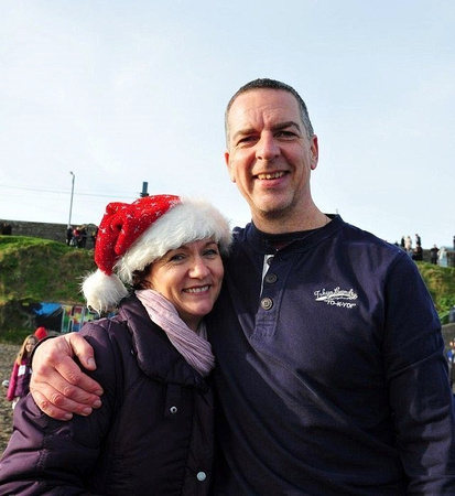 At-the-Christmas-Day-Swim-in-Greystones-2014-6-640x697