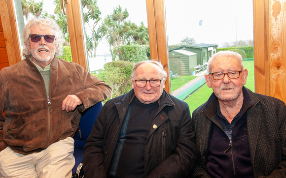 Greystones Bowling Club Unfurling The Flag SUN7APR24 4