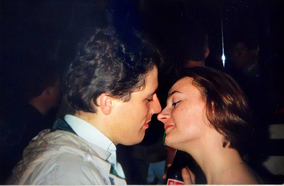 Cabanas-The-Farrelly-Polaroids-93-Kissing-800x525-800x525-Repaired-Enhanced-Color-Restored