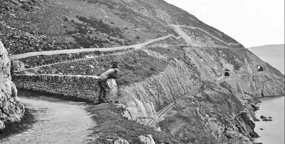 Cliff Walk early 1900s NLI